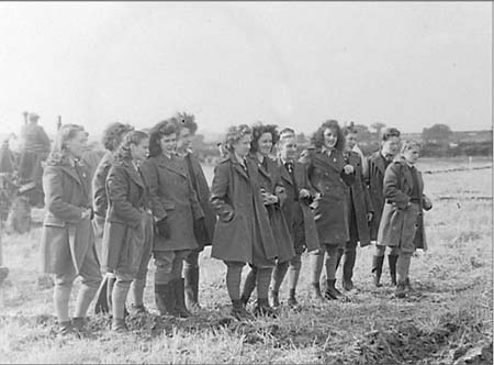 Ploughing Match 05 1948