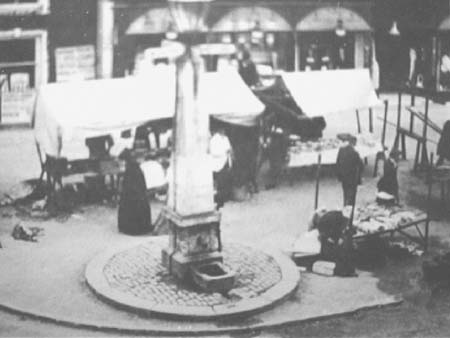   Late 1800s.1400