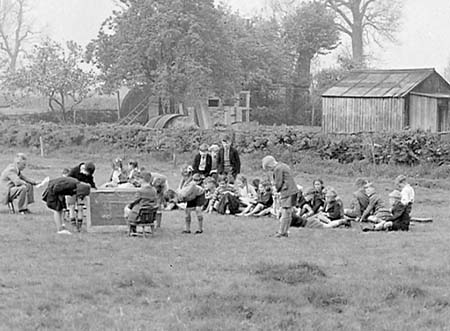 1949 School 01