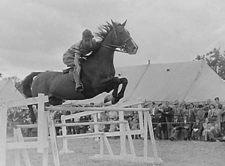 1947 Horse Show 08