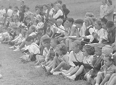 1949 School Sports 03