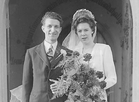 1949 Wedding 02