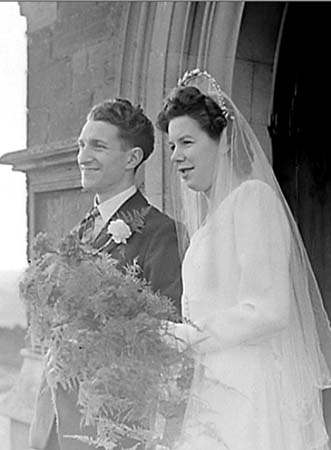 1949 Wedding 04
