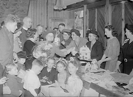 1949 Xmas Bazaars 01