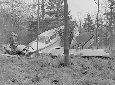 1951 Plane Crash 03