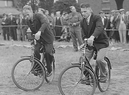 1942 Fete 05
