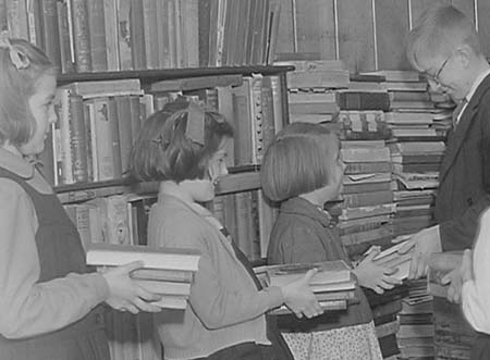 1943 Book Drive 05