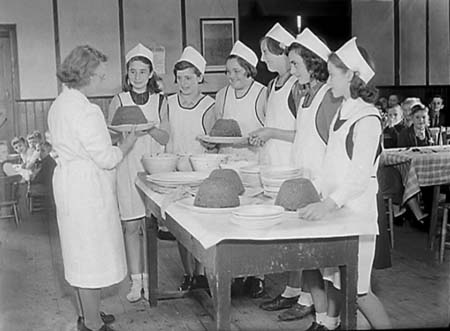 1943 School 02