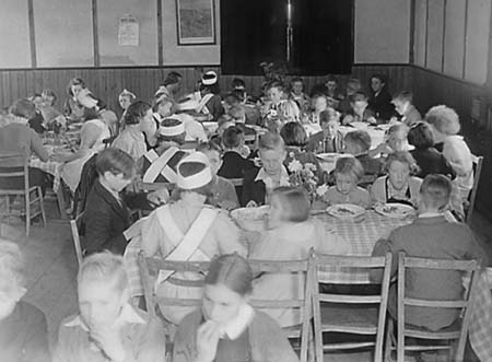 1943 School 07