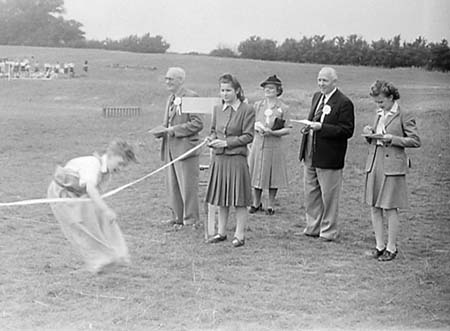 1945 School Sports 10