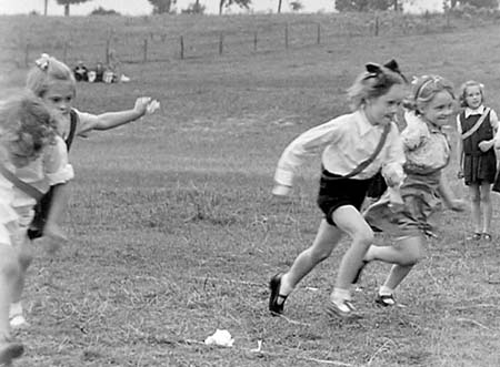 1945 School Sports 14