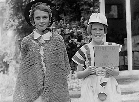 1943 Church Fete 03