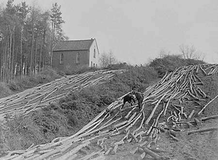 1944 Old Chapel 02
