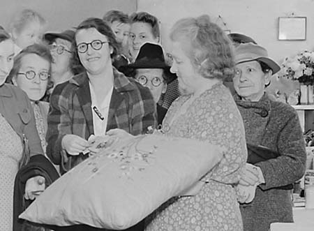 1945 Bazaar 02