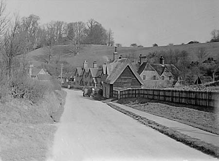 1945 Old Cottages 01