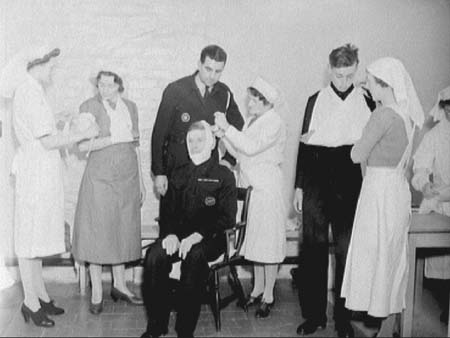 1942 First Aid 03