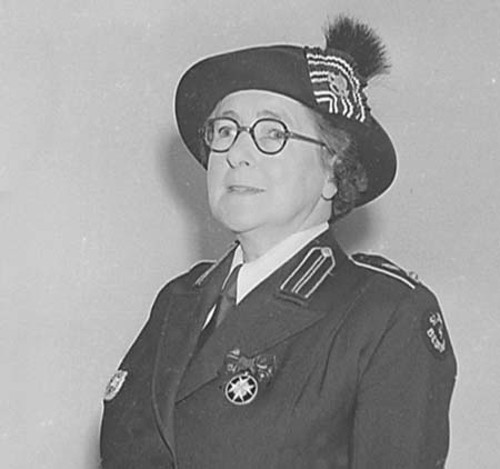 1956 Miss Grimmer 02