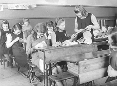 1943 School 01