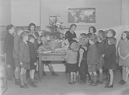 1944 School 02