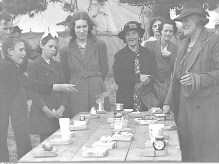 1946 Garden Fete 06