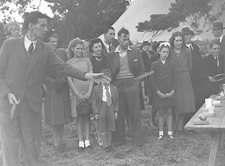 1946 Garden Fete 08