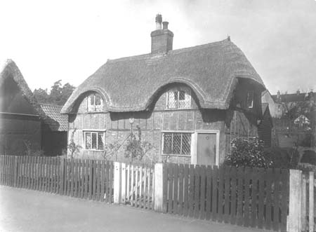 Ossory Cottages 03 Date?