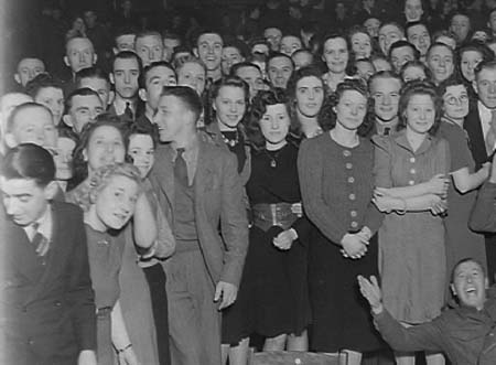 1941 Dance 03