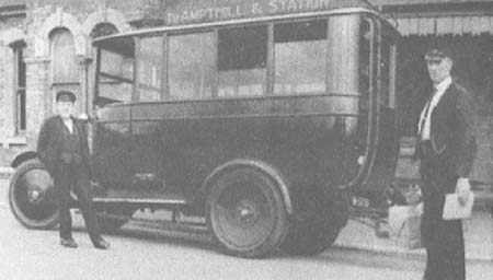  e1900s Bobbys Bus