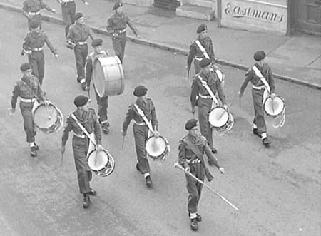  Parade 1956 02