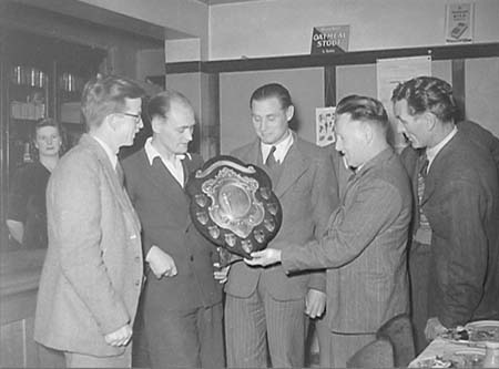 1949 Darts Winners 01
