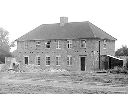 1949 New Estate 03