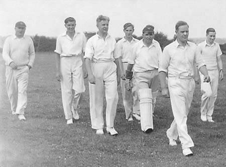 1950 Cricket Team 03