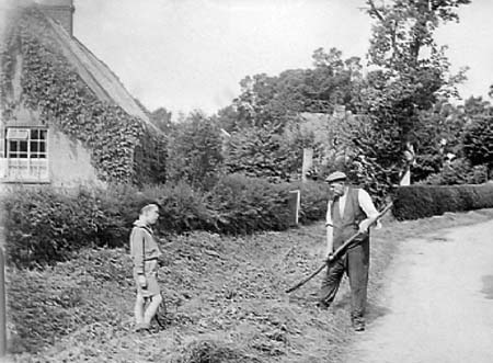 1941 Scything