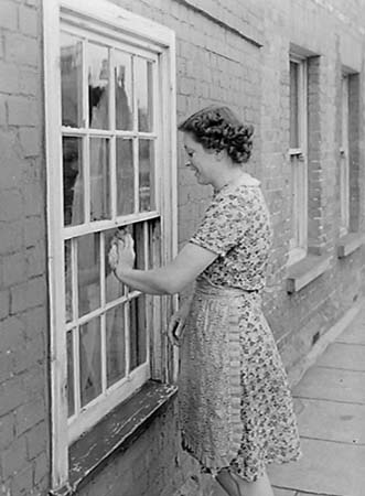 1950 Local People 01