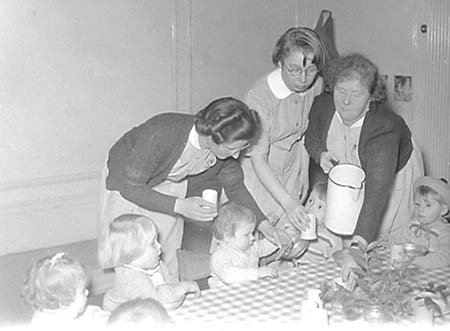 Childrens Home 1952 09