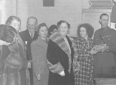 1940 Troops Dance 02