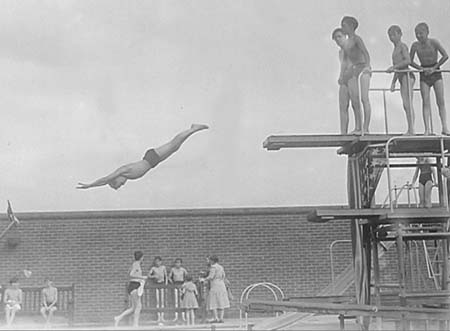 1949 Swimming Pool 01