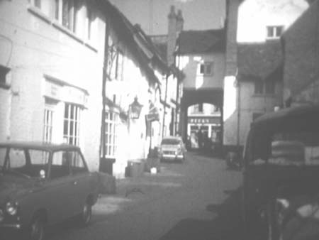 Kings Arms Yard.5705