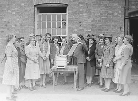 1948 Bee-Keeping 05