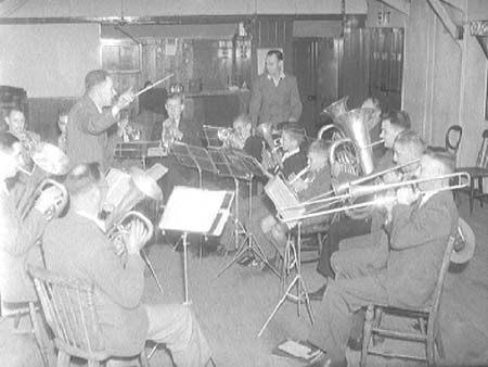 Rehearsal 1949.3916