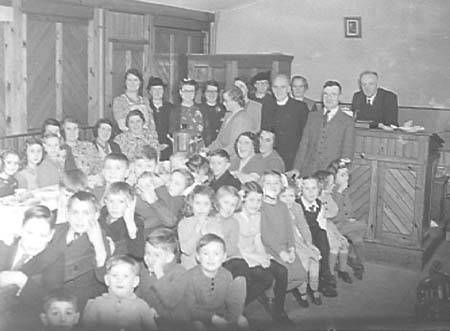 1943 Church Party 01