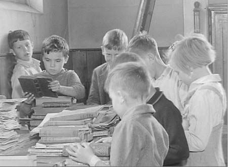 1944 Book Drive 08