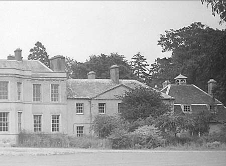 1948 Manor House 02