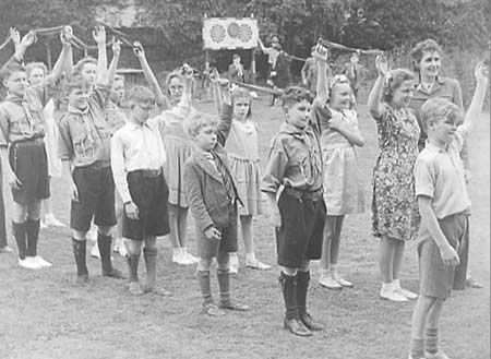 1948 Garden Party 07