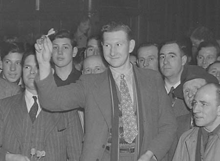 1951 Darts Finals 02