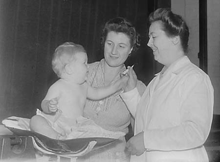 1947 Child Clinic 05