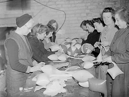 1948 Plysu Factory 11