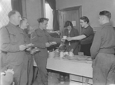 1942 Forces Canteen 04