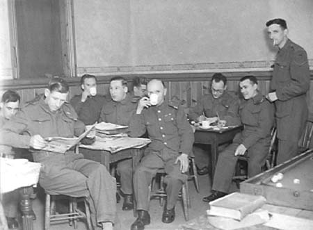 1943 Forces Canteen 03