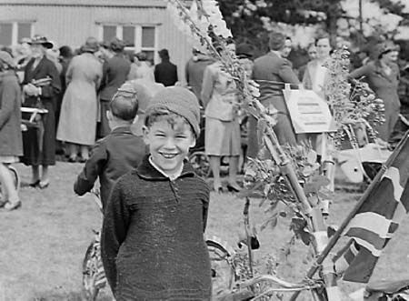 1943 RAF Fundraising 04